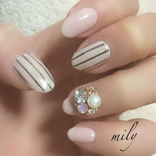 bijou nails